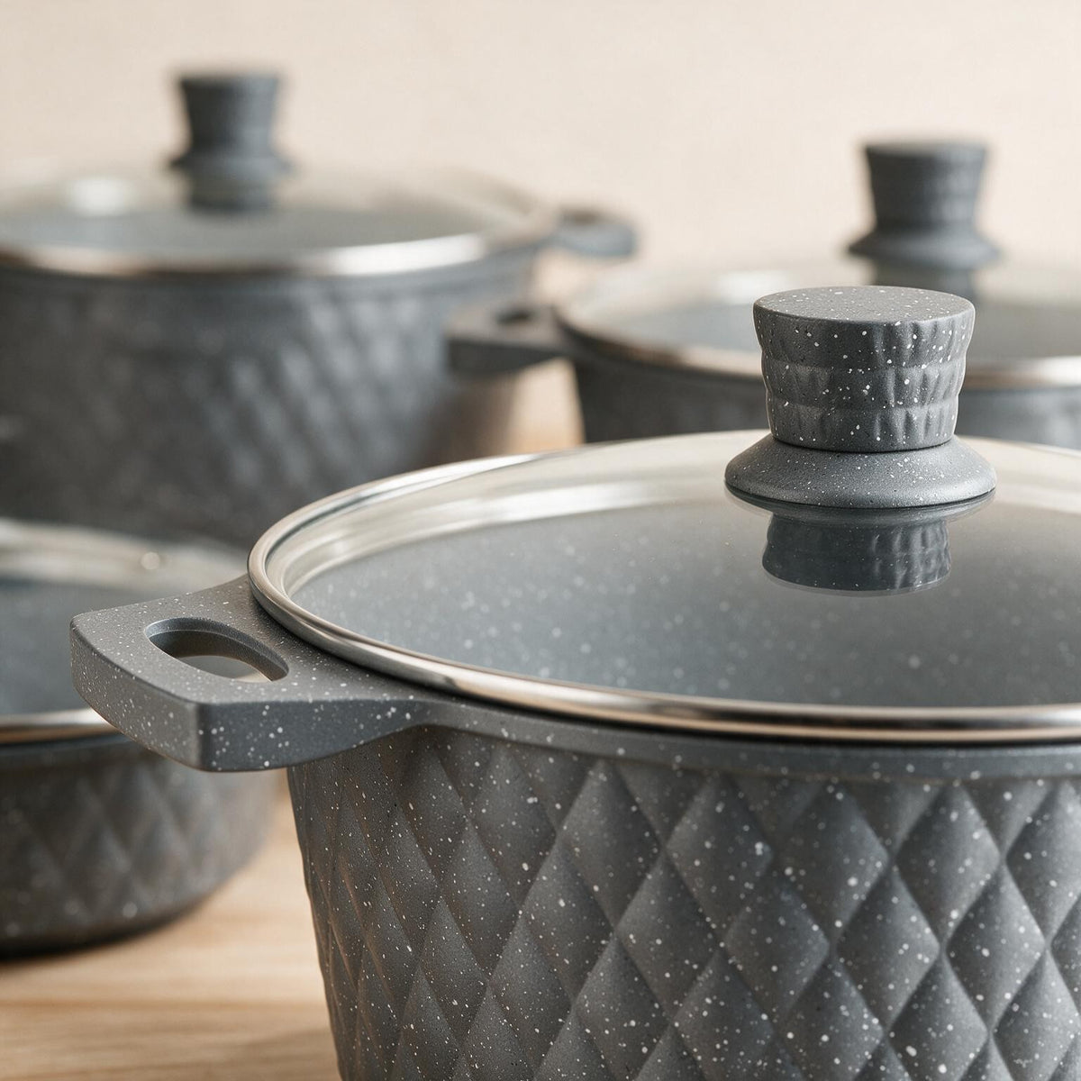 LEUMX Diamond Pannenset 10-Delig met Glazen Deksels – grijs – detail