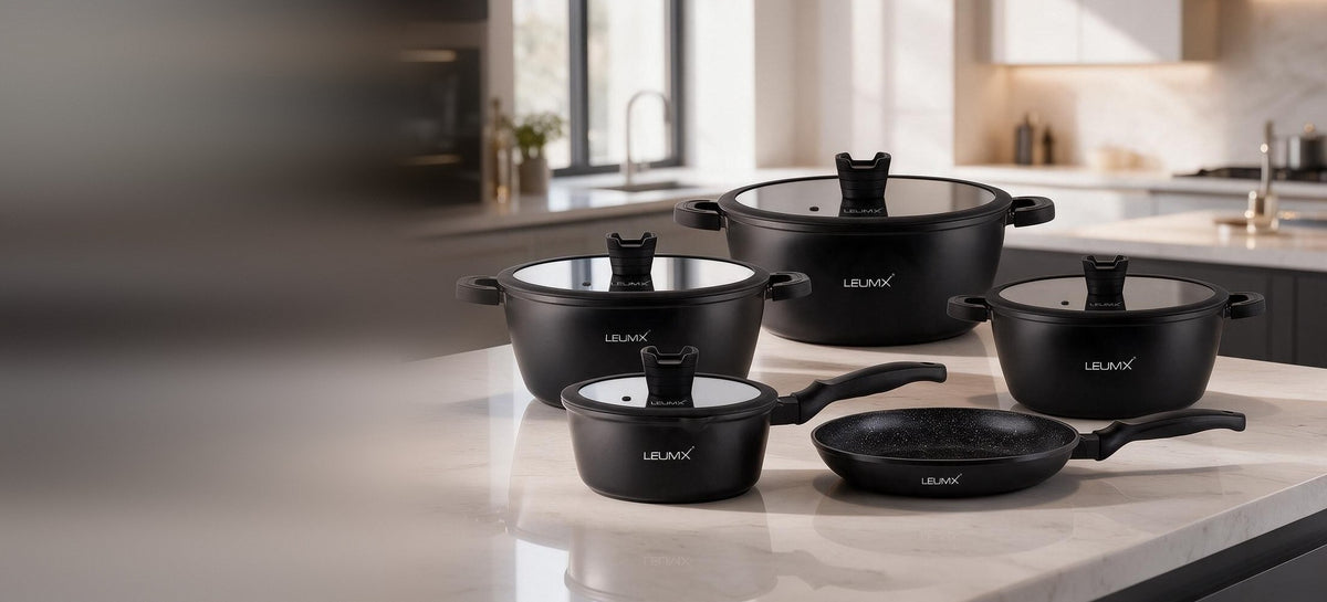 Koken in zwart marmer.