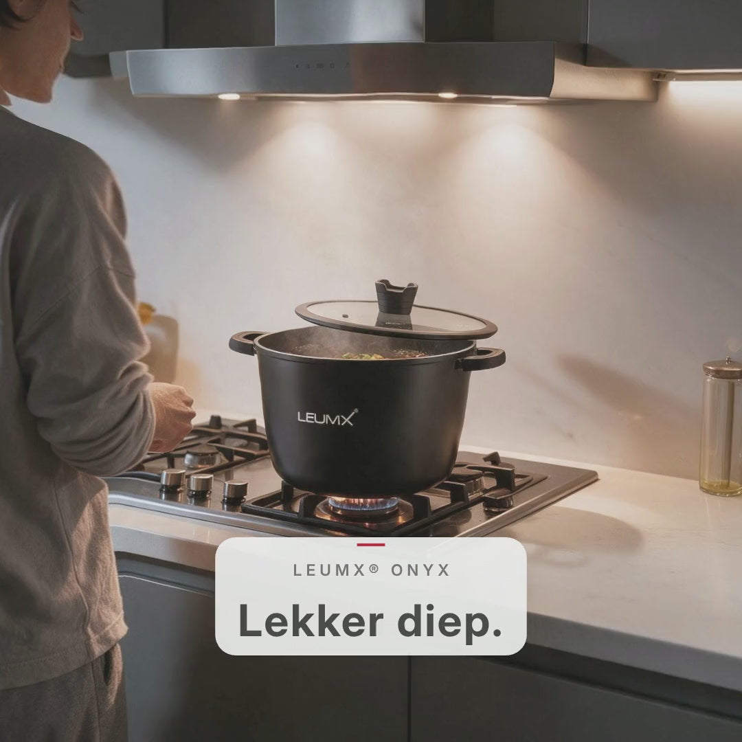 LEUMX Onyx hoge kookpan 24 cm – productvideo